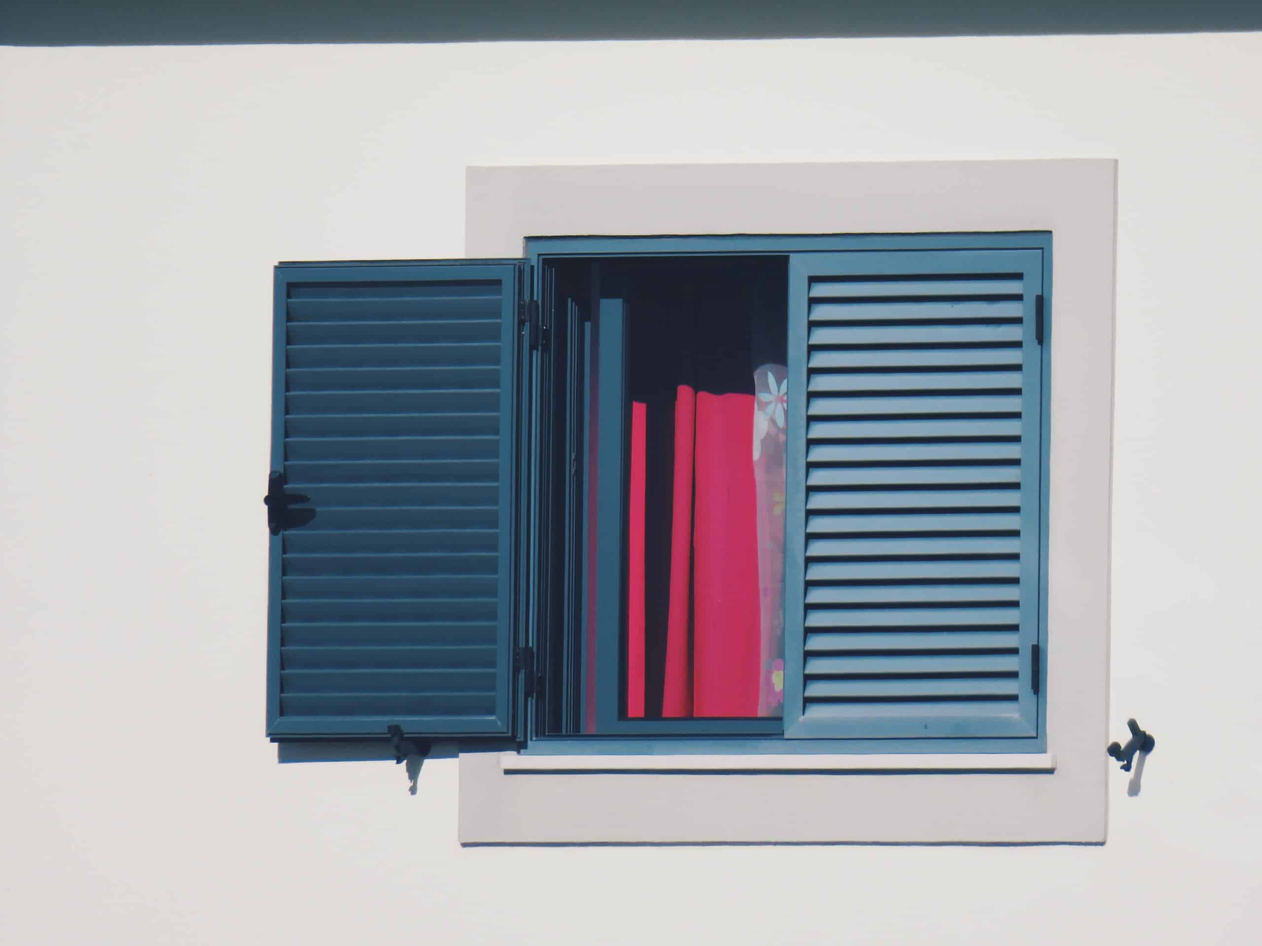 close-up-window-building
